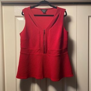 Additionelle/Pennington’s Michel Studio Red Peplum Top